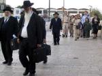 1276999042jews_leaving_israel_alam