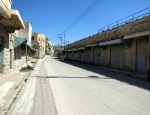 20110302_Closed_shops_in_Shuhada_st