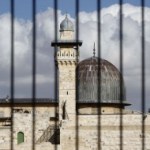 al-aqsa-mosque-through-bars_190_190