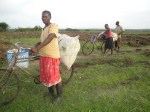 Kenya_locals-Yala-Swamp_JanakCommunications