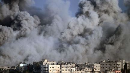 375426_Israeli-airstrike