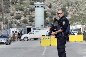 israeli-checkpoint-military-checkpoint-Einav-checkpoint-east-ofTulkarem-2
