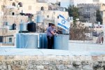 Israeli-settlers-seize-Palestinian-owned-house-near-the-Ibrahimi-MosqueWest-Bank-city-of-Hebron-Jan-2016