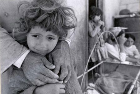 nakba-girl-crying