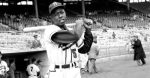 Hank-Aaron-covid-vaccine-feature-1-800×417